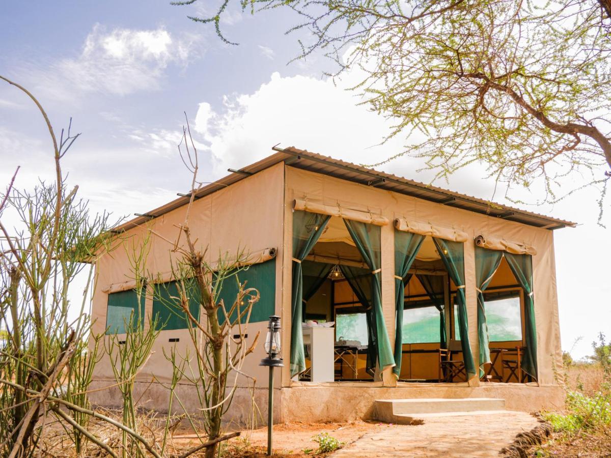 Tulia Amboseli Safari Camp Ξενοδοχείο Εξωτερικό φωτογραφία