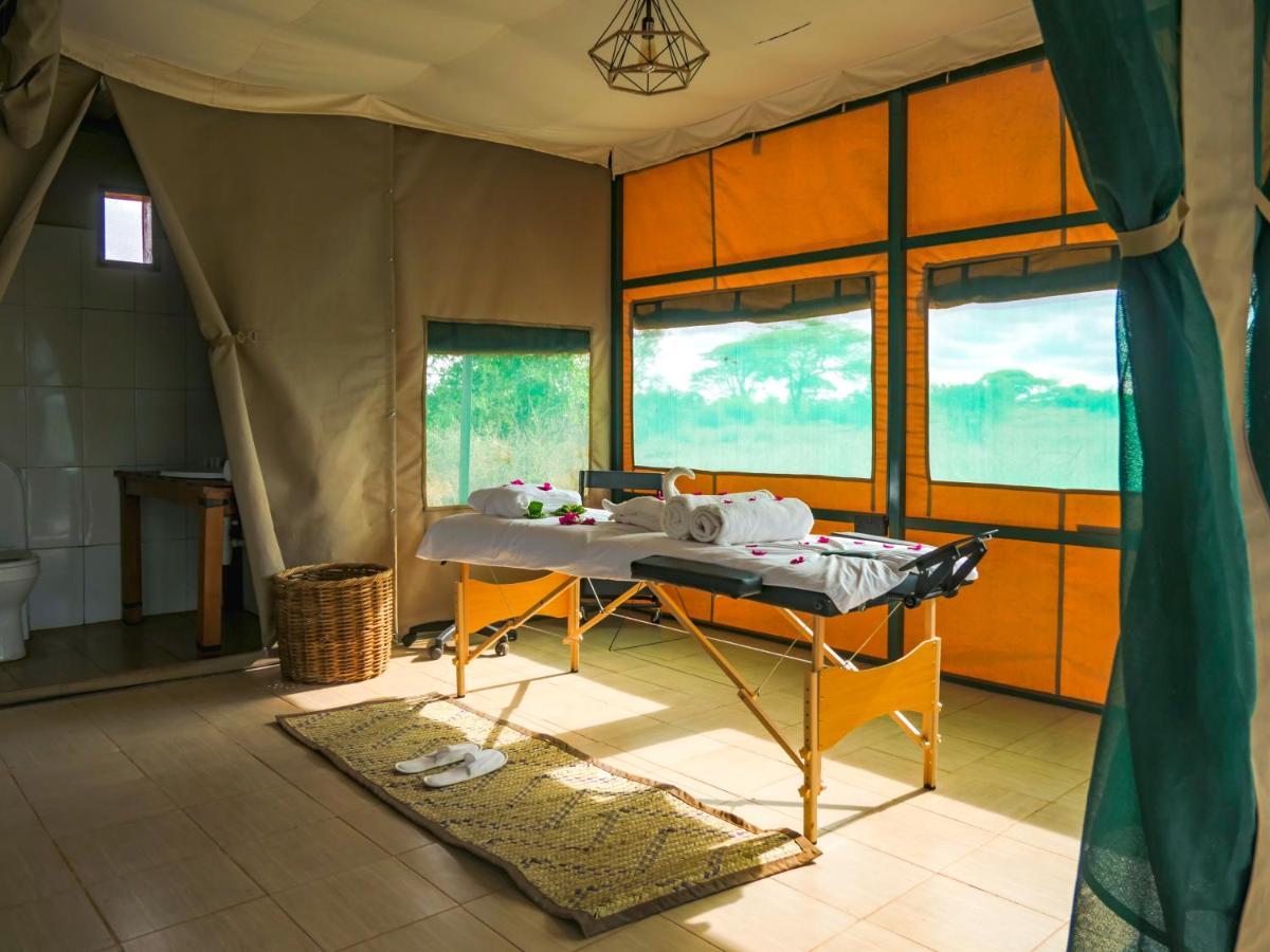 Tulia Amboseli Safari Camp Ξενοδοχείο Εξωτερικό φωτογραφία