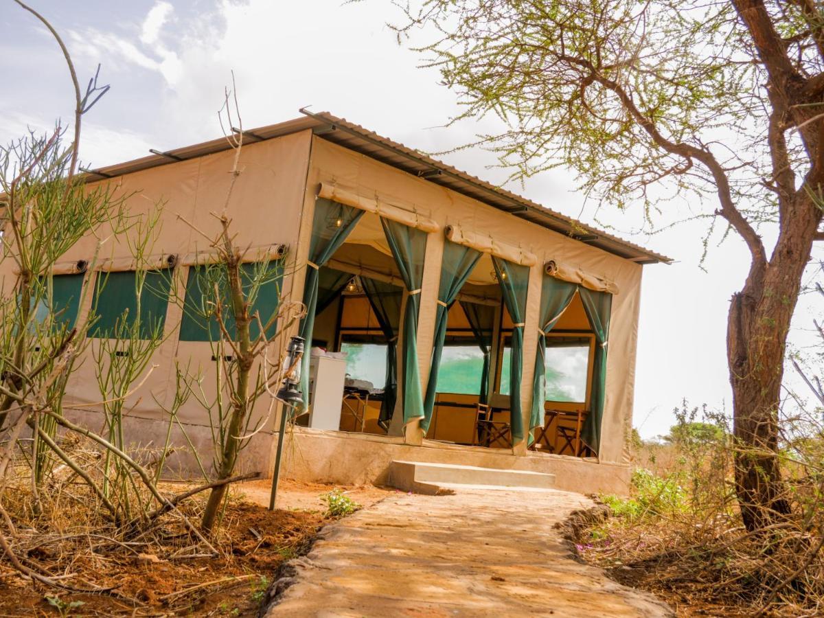 Tulia Amboseli Safari Camp Ξενοδοχείο Εξωτερικό φωτογραφία
